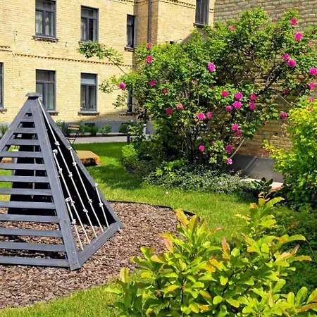 Lägenhet Moderns Un Kluss Dzivoklis 37 M2